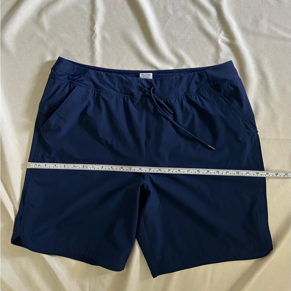 Hard to find modest 9 inch inseam Lands End Swim Shorts w Panty, Navy Blue sz 18